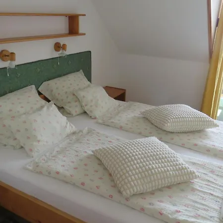 Prima Porta Vendeghaz Балатональмади