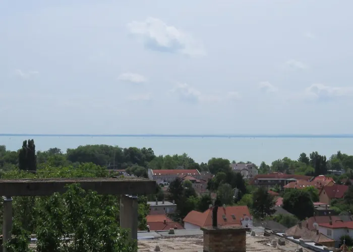Maison d'hôtes Prima Porta Vendeghaz Balatonalmádi
