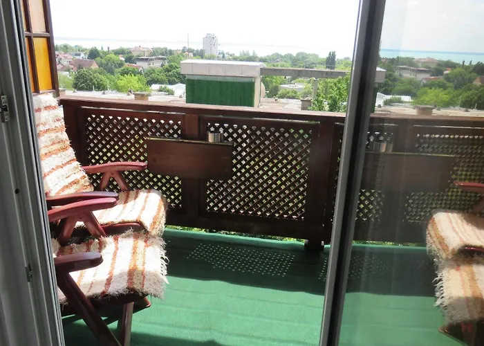 Prima Porta Vendeghaz Balatonalmádi